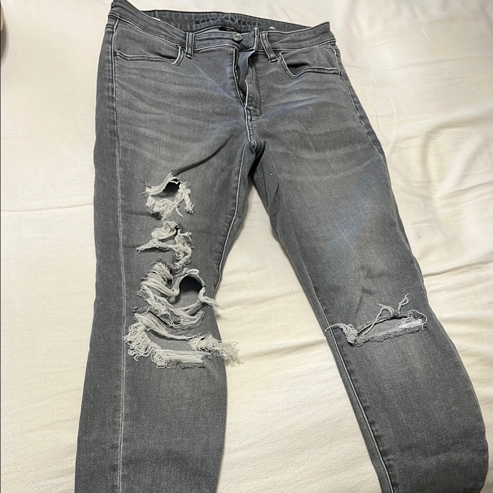 Distressed Gray Women's Jeans